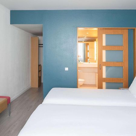 Novotel Barcelona Cornella Cornellà de Llobregat Exterior foto