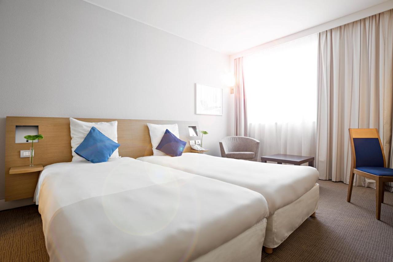 Novotel Barcelona Cornella Cornellà de Llobregat Exterior foto