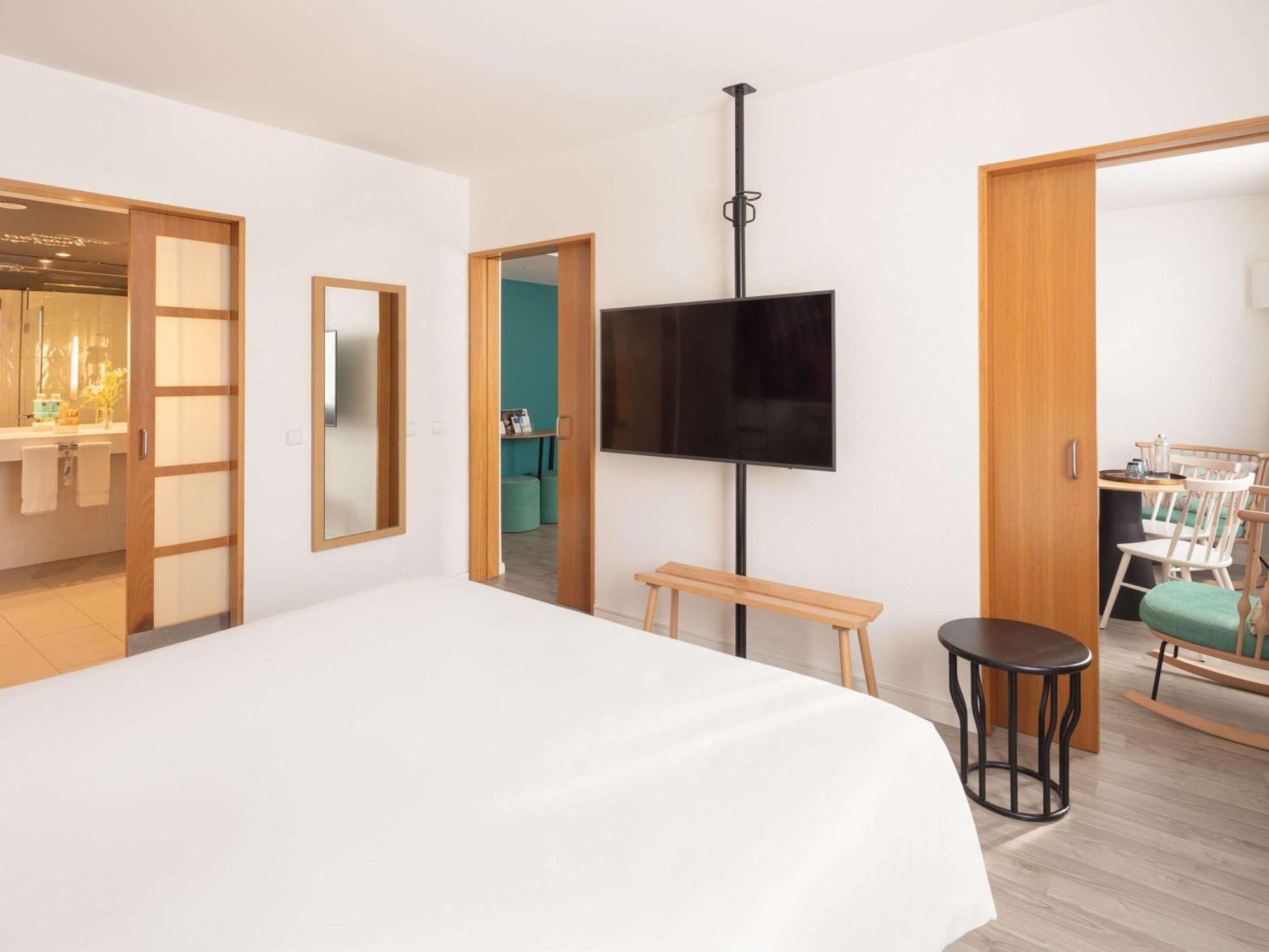 Novotel Barcelona Cornella Cornellà de Llobregat Exterior foto