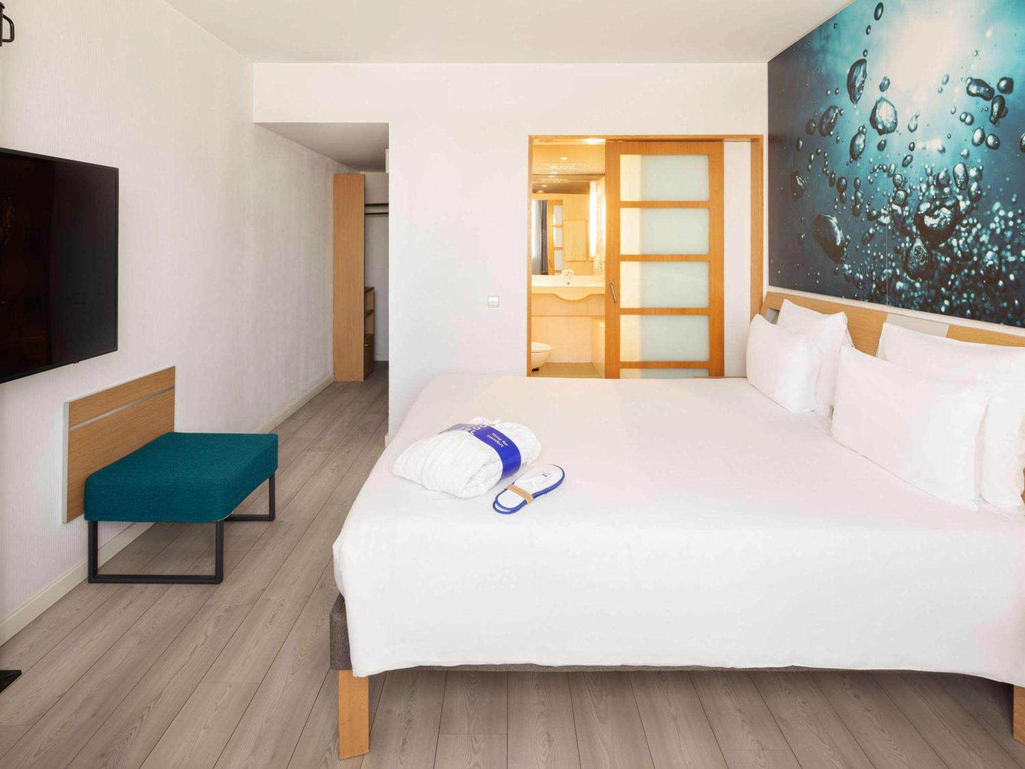 Novotel Barcelona Cornella Cornellà de Llobregat Exterior foto